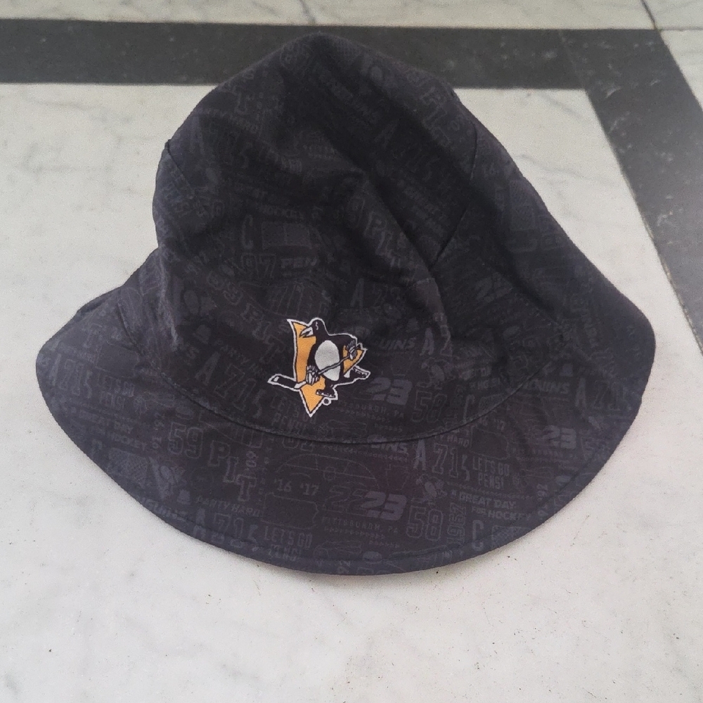 Pittsburgh PENGUINS Patterned Bucket Hat - Picture 2 of 2